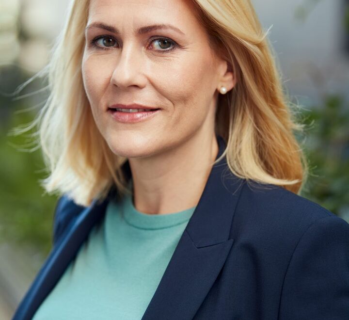 Kristine Dahl Steidel